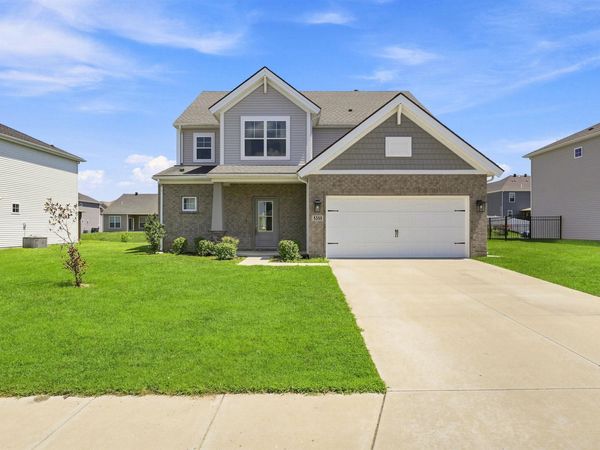 5355 Bloomsbury Court, Newburgh, IN 47630