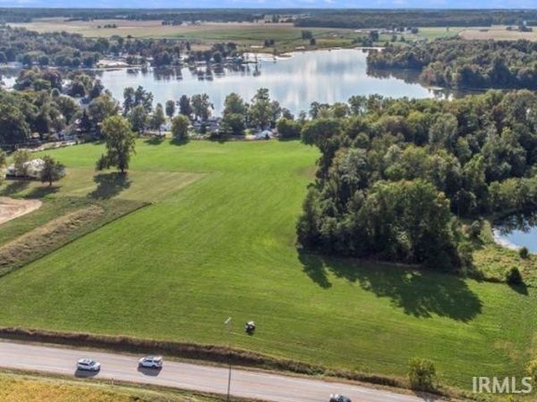 SR15 and Dixie Dr Road, Silver Lake, IN 46982