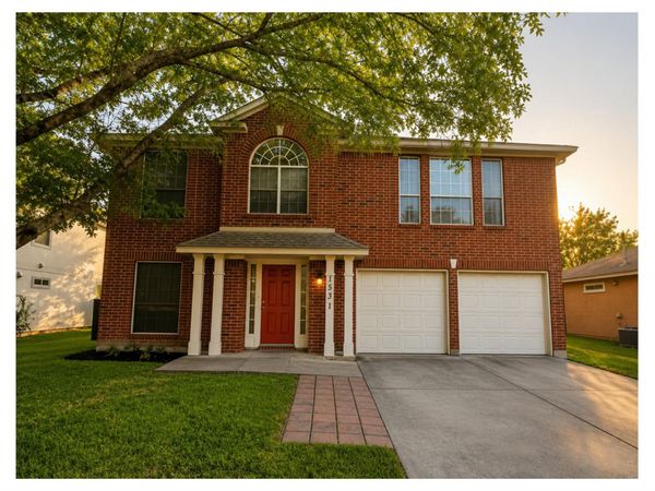 1531 Brandi CIR, Kyle, TX 78640