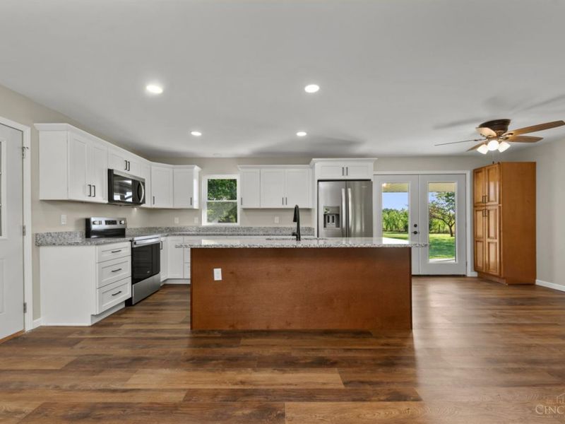 8973 Tri County Highway, Eagle Twp, OH 45171 Photo 11