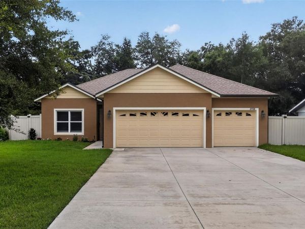 27728 LISA DRIVE, TAVARES, FL 32778