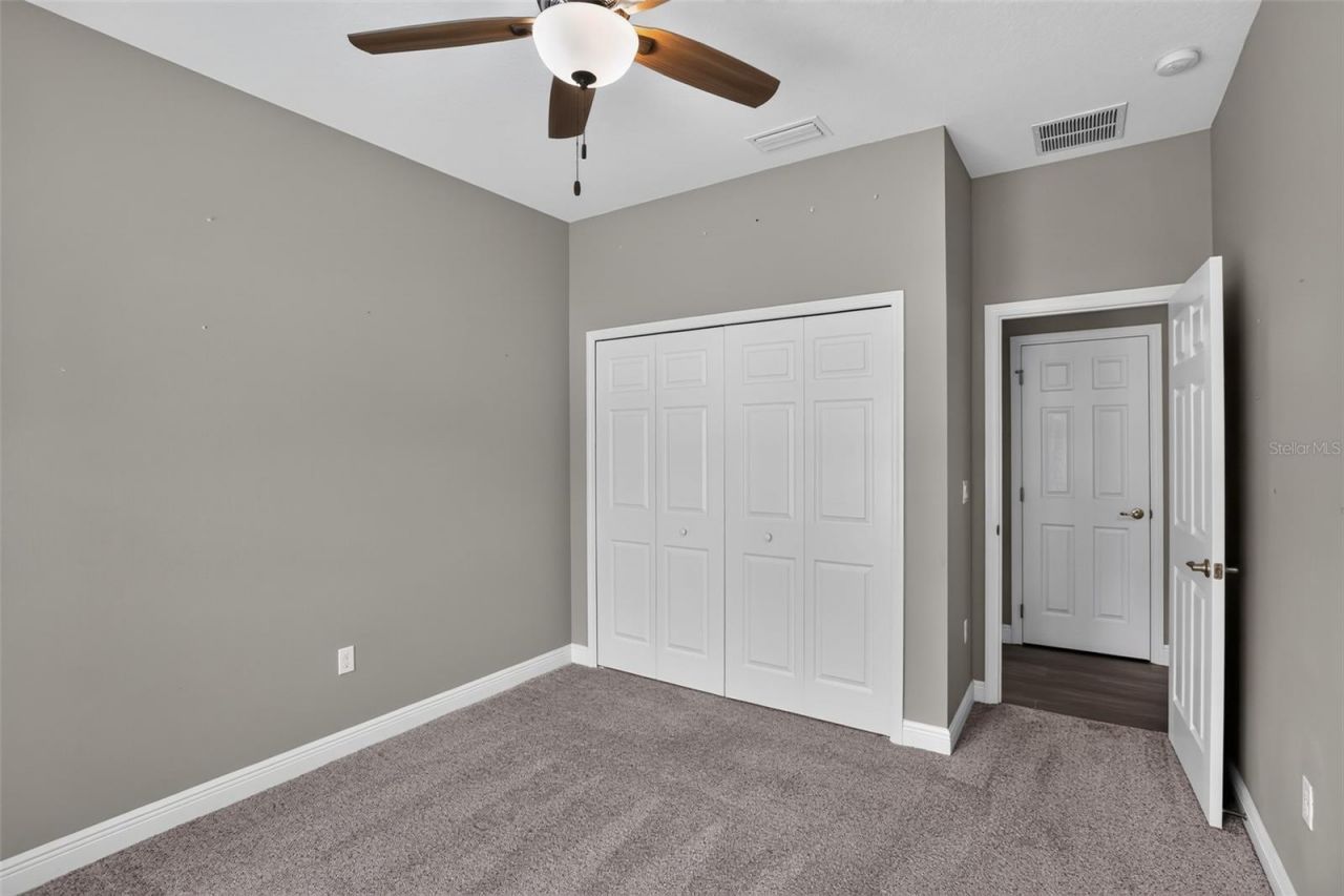 27728 Lisa Drive, Tavares, FL 32778 Photo