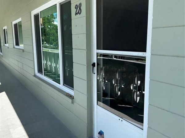 2448 COLUMBIA DRIVE , Unit 28, CLEARWATER, FL 33763