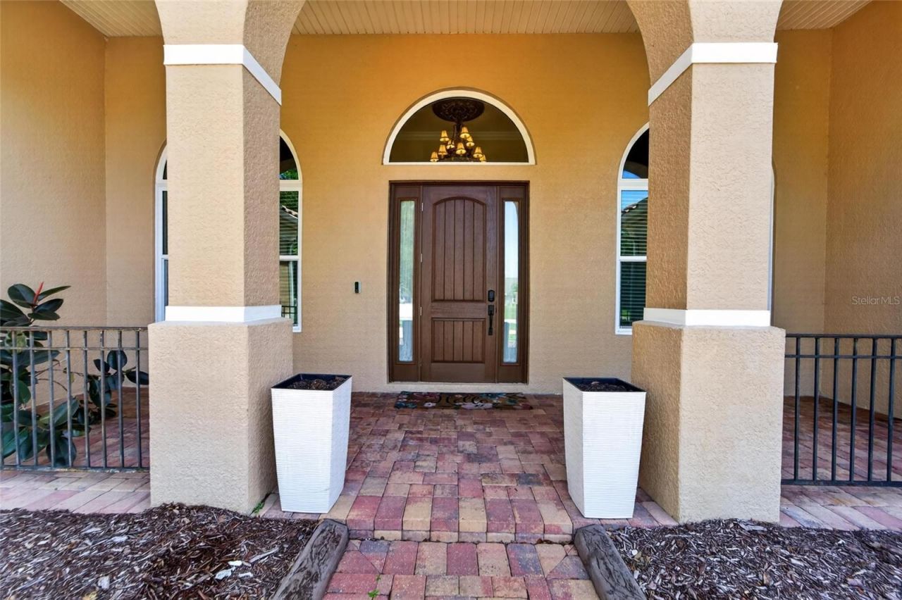5207 Lake Venice Drive, Wimauma, FL 33598 Photo