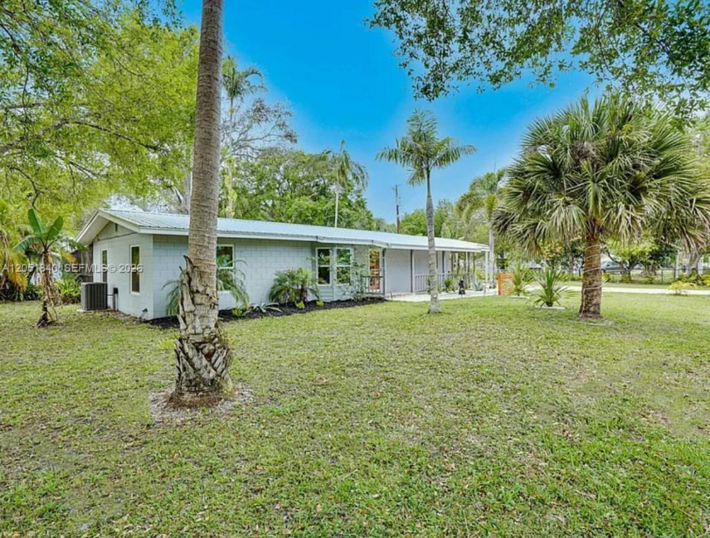 449 Gokchoff Rd , Fort Pierce, FL 34945 Photo