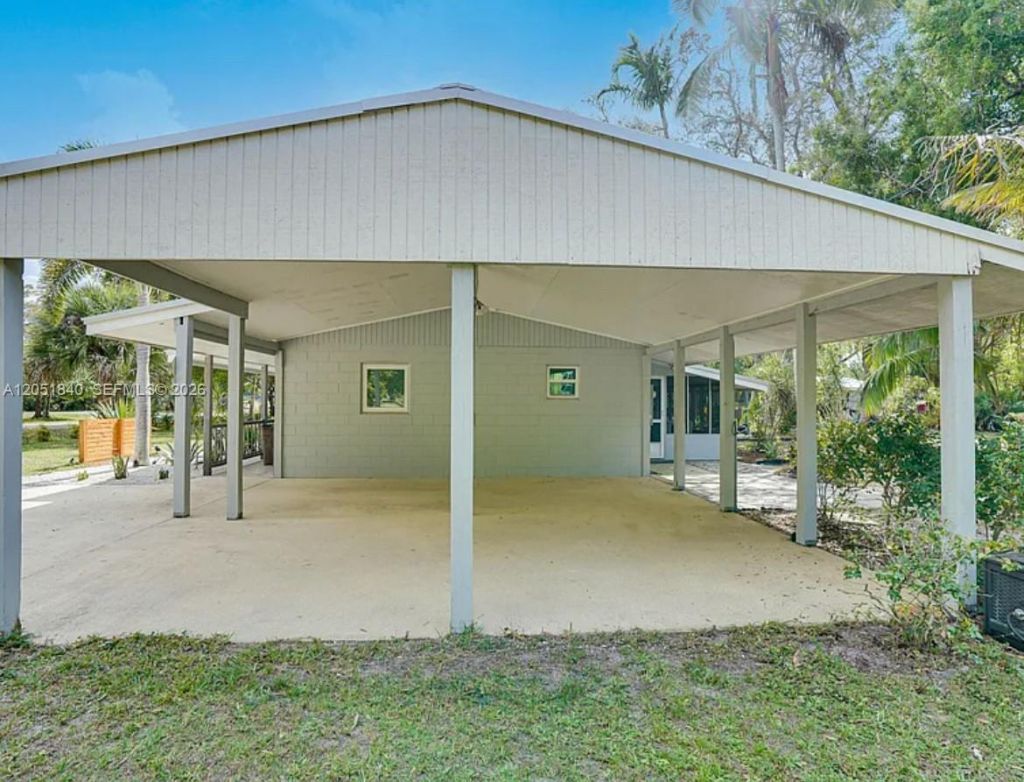 449 Gokchoff Rd , Fort Pierce, FL 34945 Photo