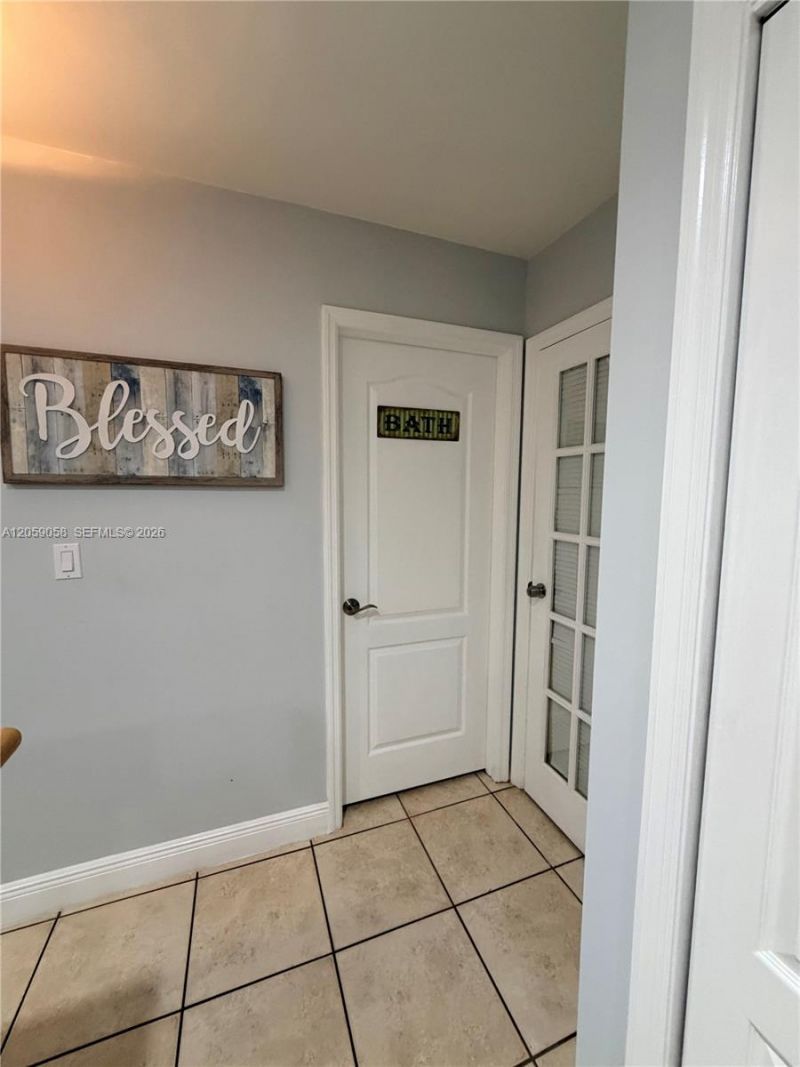 15253 SW 138th Ter , Miami, FL 33196 Photo