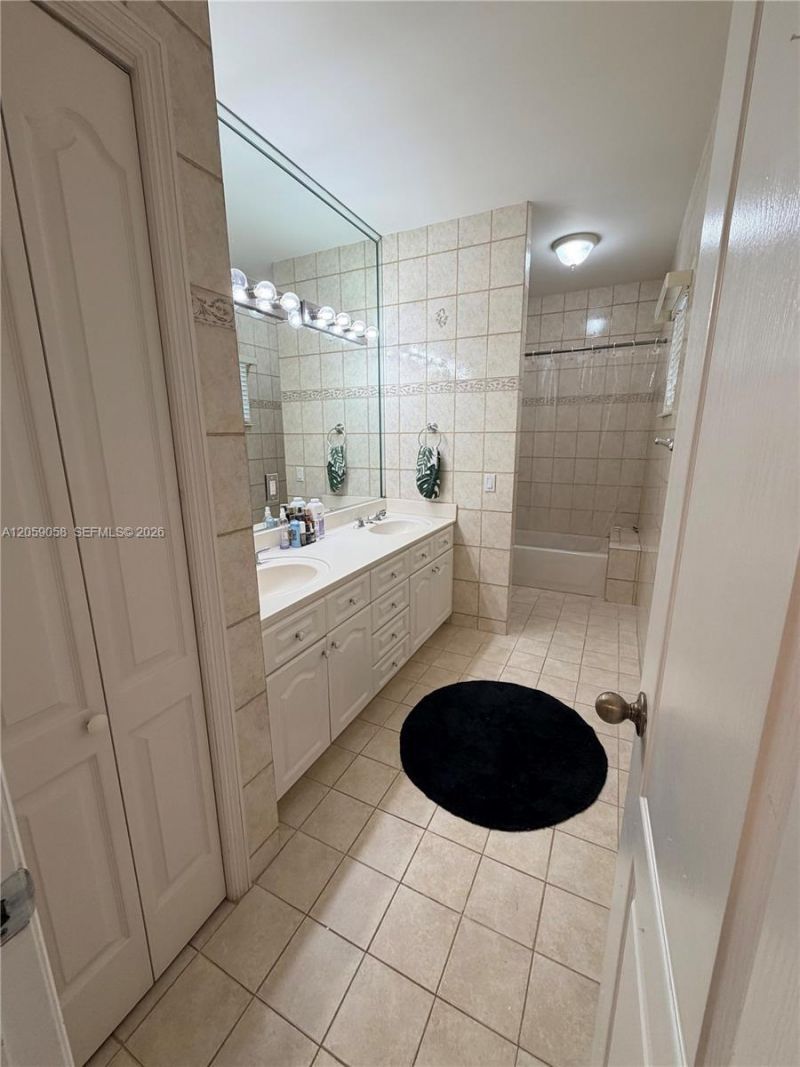 15253 SW 138th Ter , Miami, FL 33196 Photo