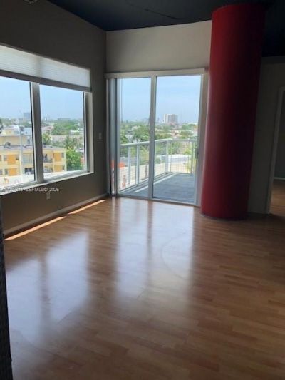 10 SW South River Dr , Unit 704, Miami, FL 33130 Photo