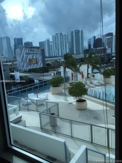 10 SW South River Dr , Unit 704, Miami, FL 33130 Photo