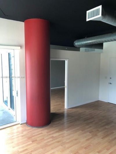 10 SW South River Dr , Unit 704, Miami, FL 33130 Photo