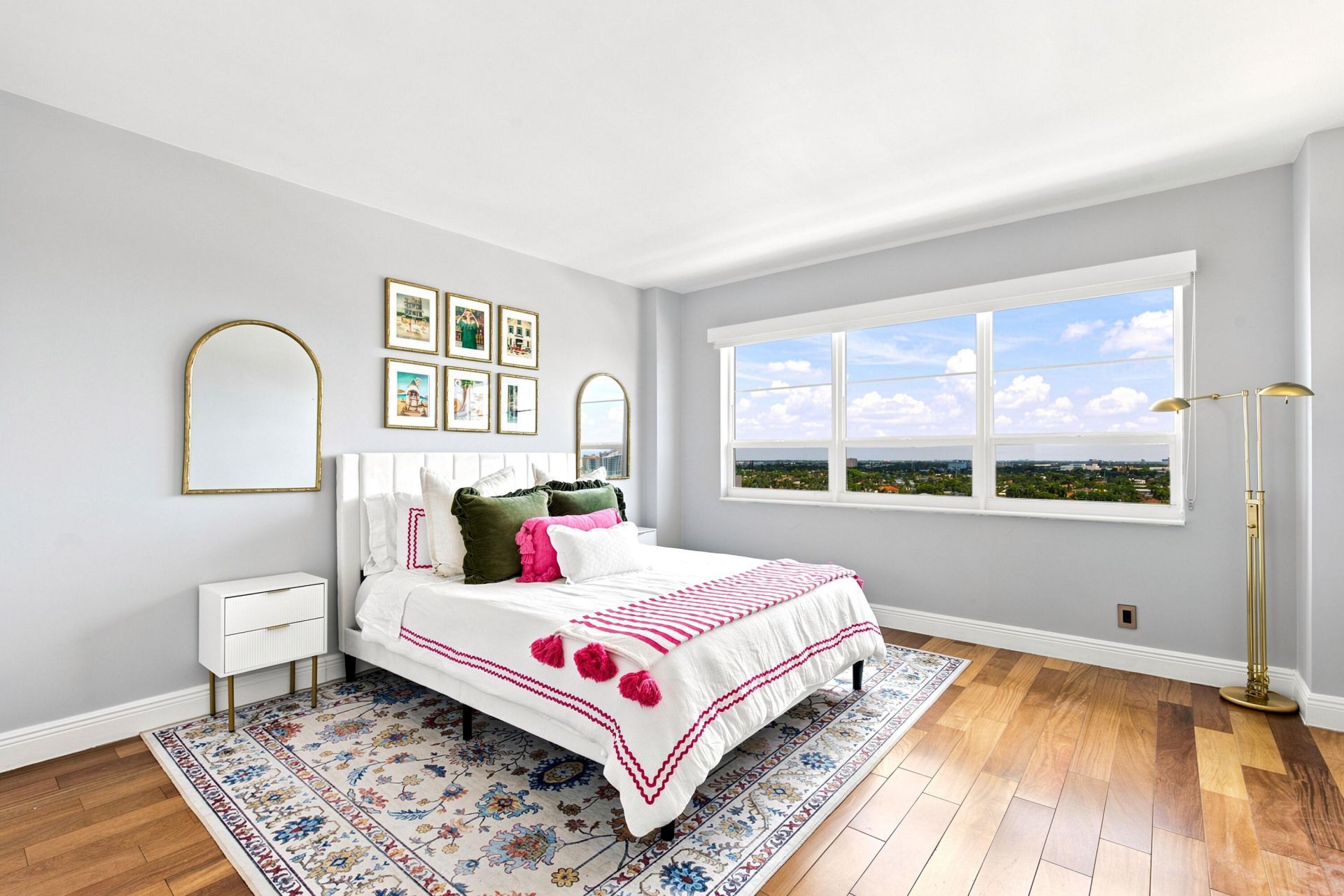 340 Sunset Drive, Unit 1502, Fort Lauderdale, FL 33301 Photo