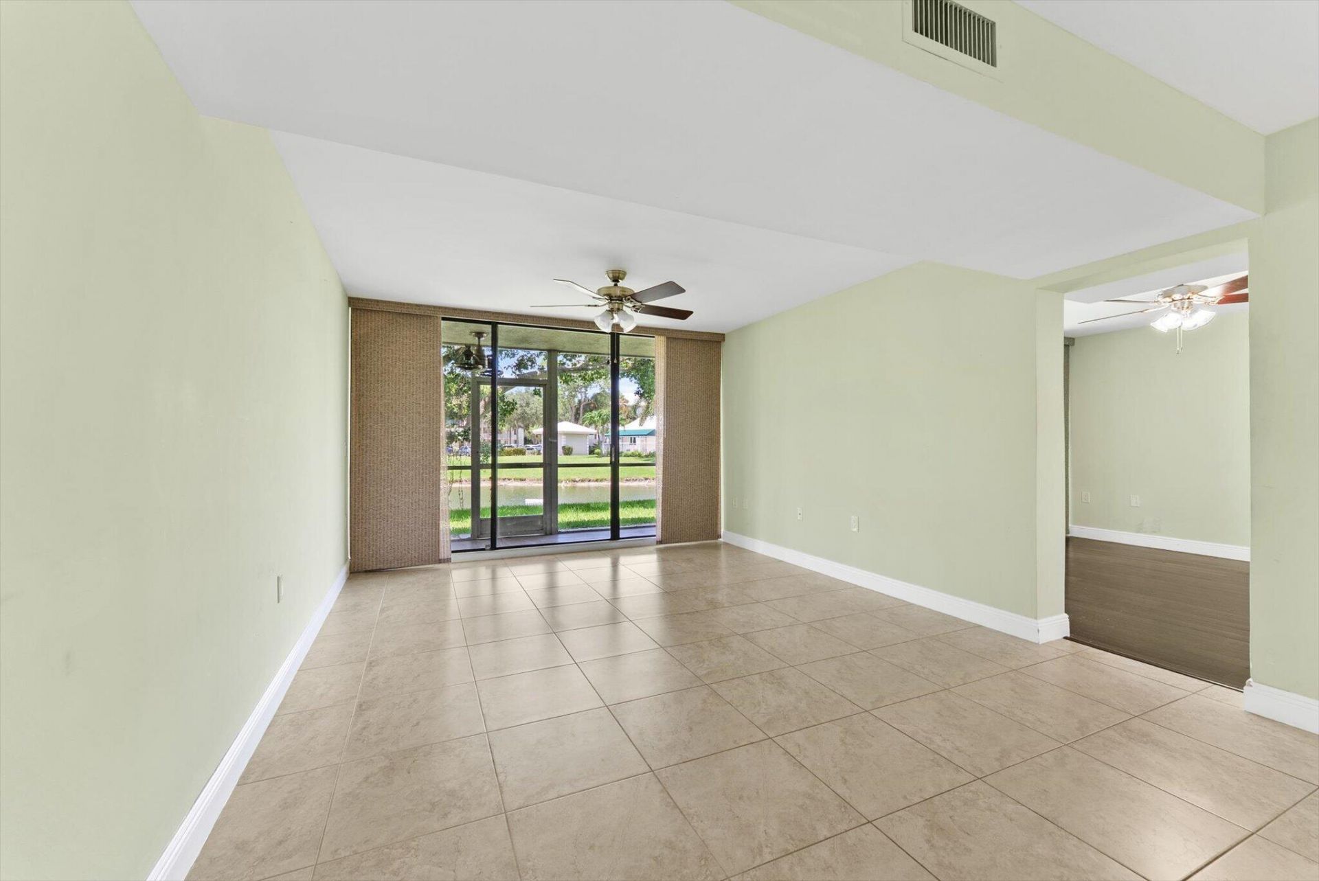 6205 Balboa Circle, Unit 102, Boca Raton, FL 33433 Photo