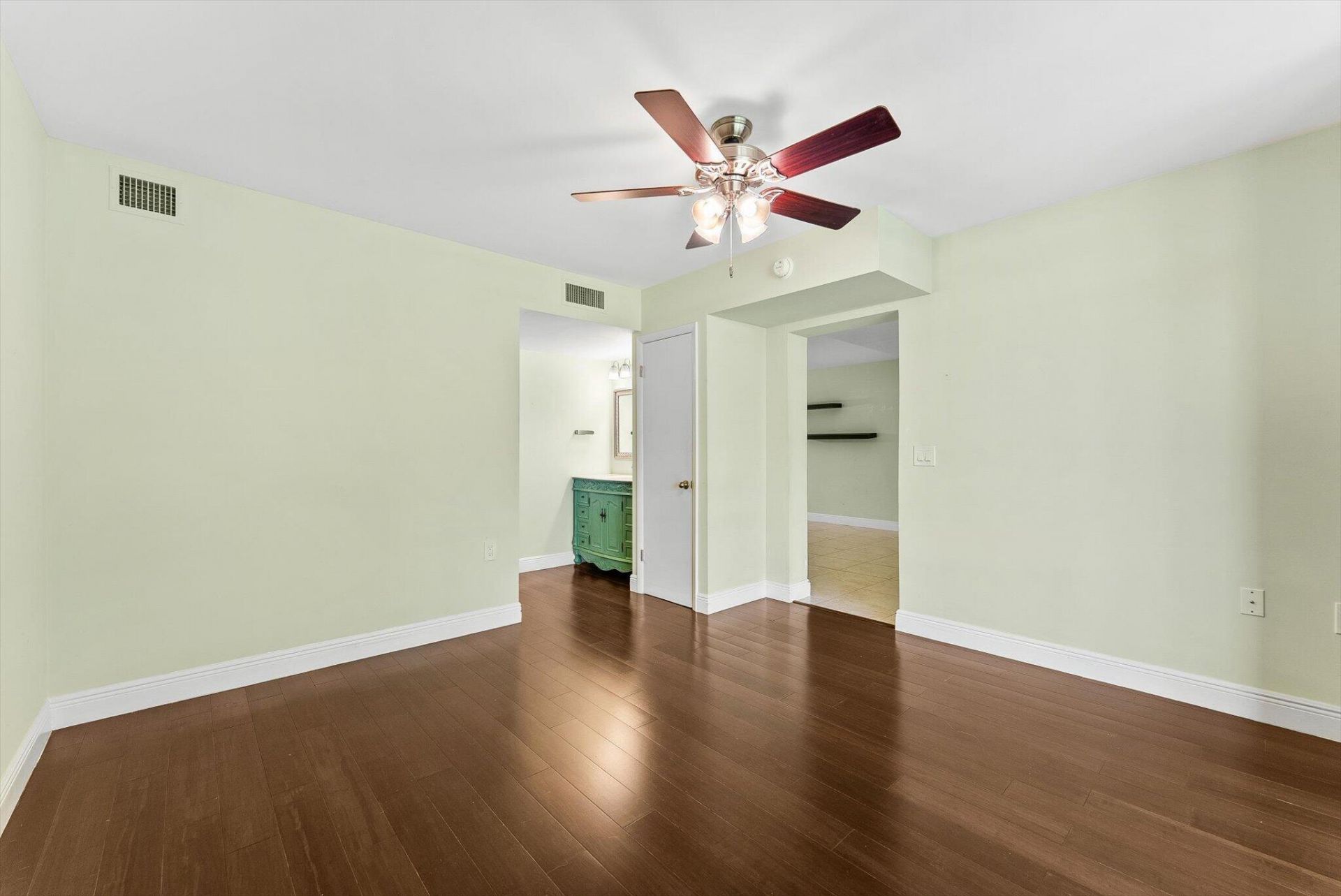 6205 Balboa Circle, Unit 102, Boca Raton, FL 33433 Photo