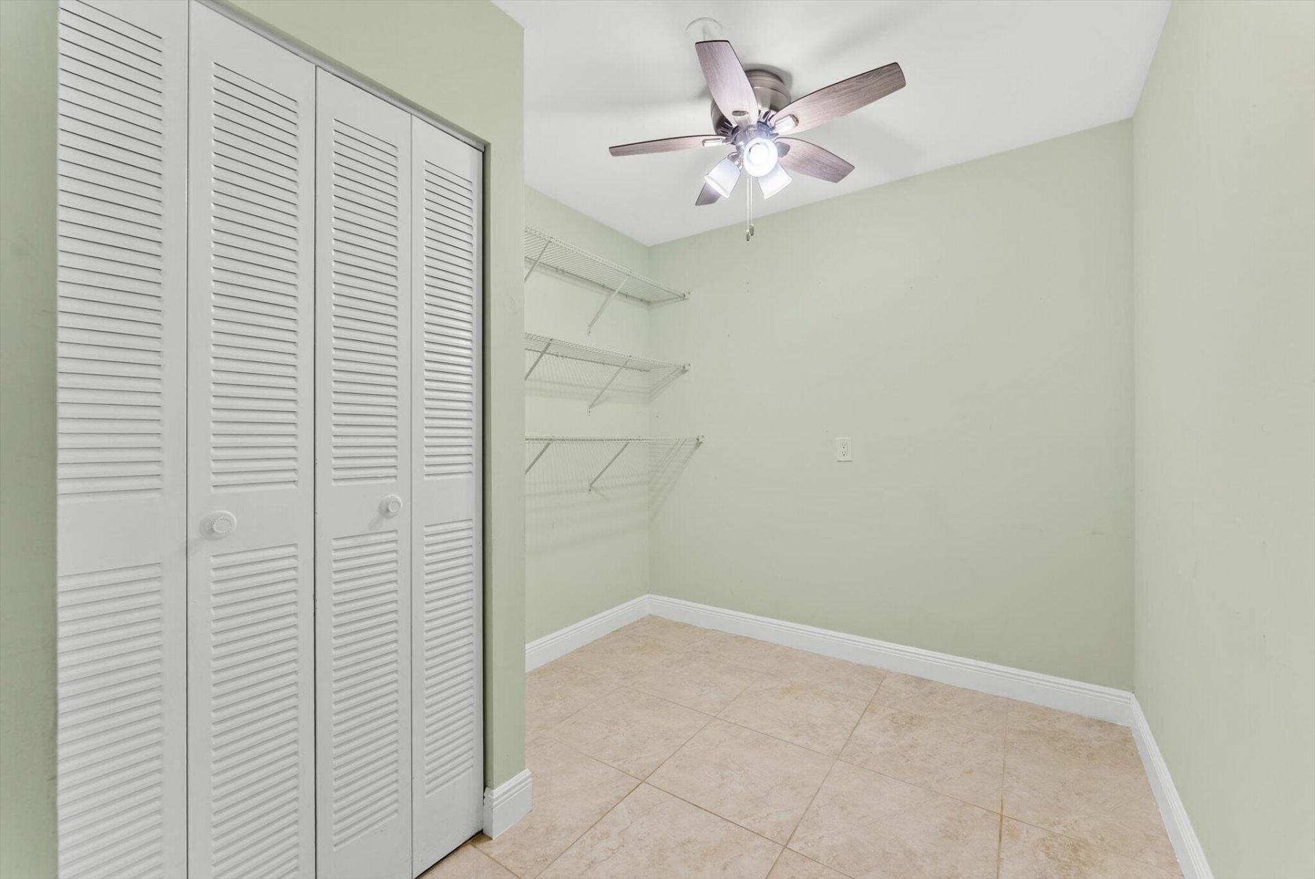 6205 Balboa Circle, Unit 102, Boca Raton, FL 33433 Photo
