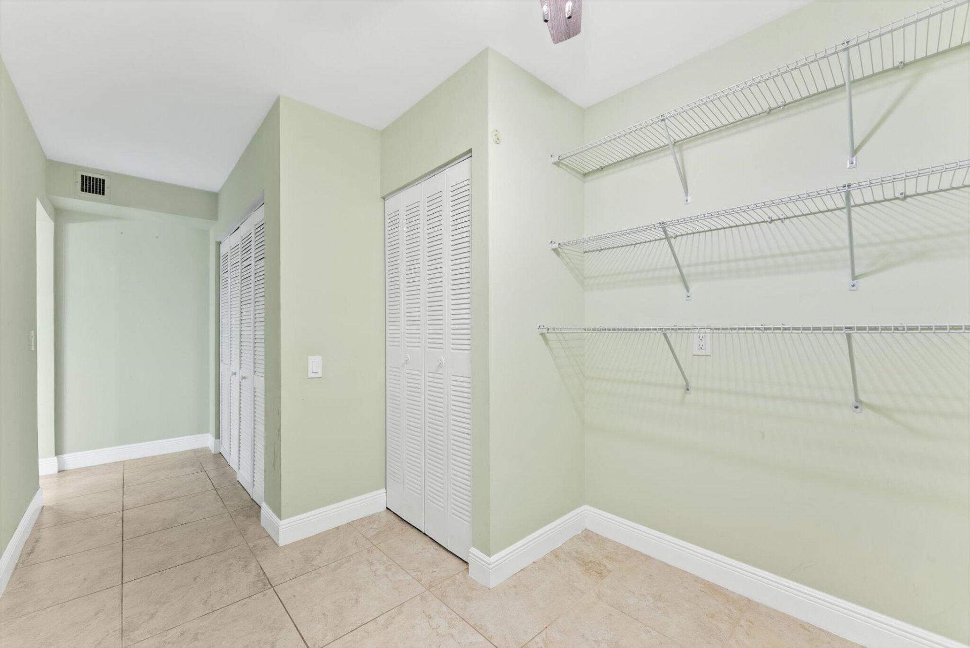 6205 Balboa Circle, Unit 102, Boca Raton, FL 33433 Photo