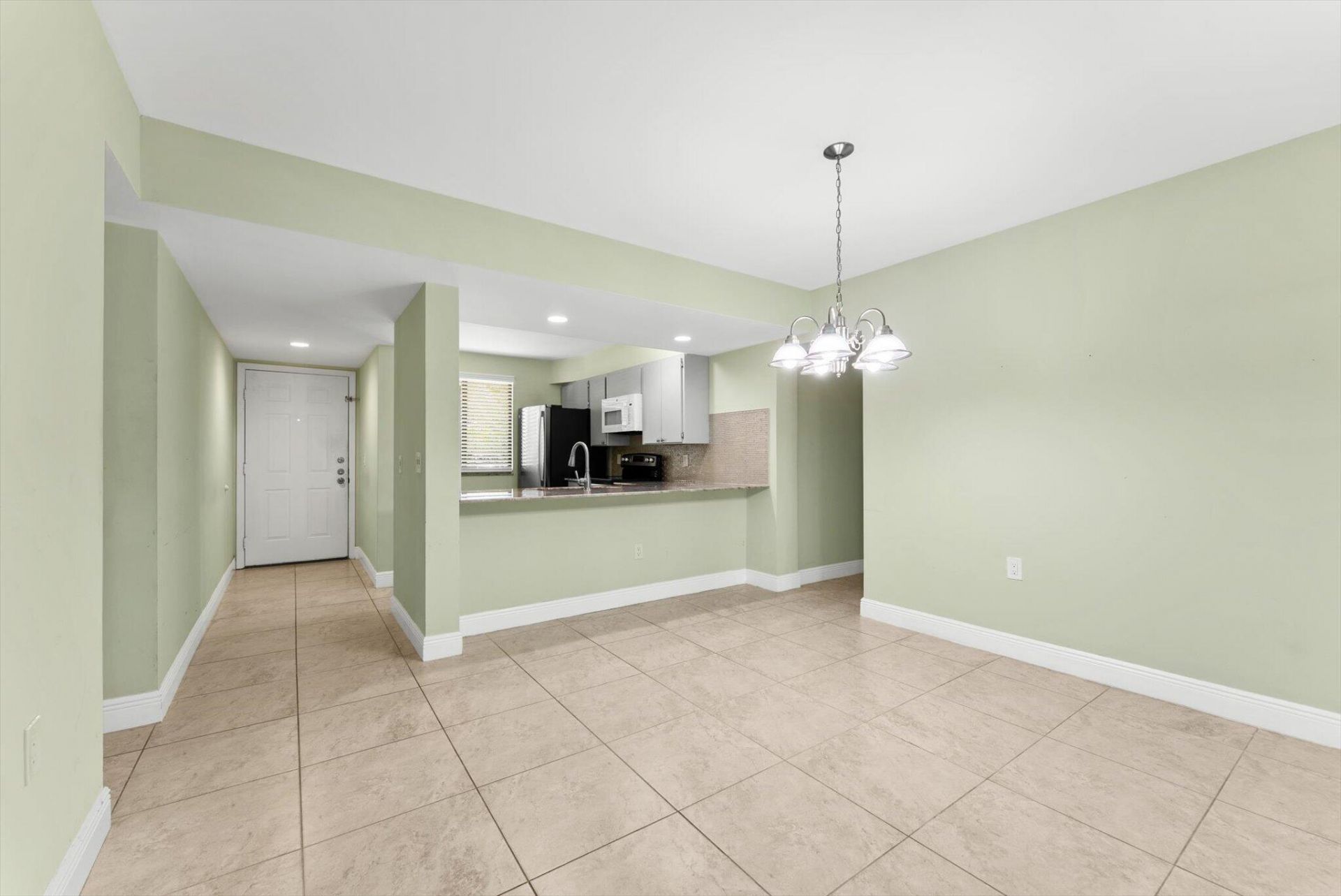 6205 Balboa Circle, Unit 102, Boca Raton, FL 33433 Photo