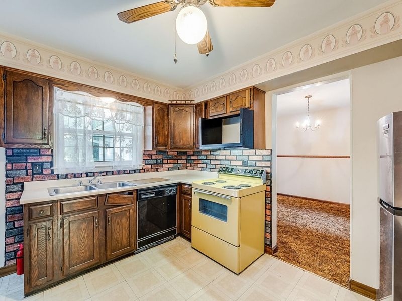 6 Dell Court, Florence, KY 41042 Photo 9