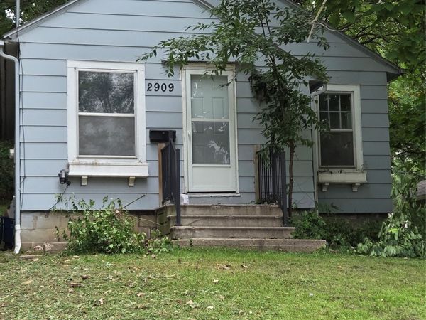 2909 1st Street, Des Moines, IA 50313