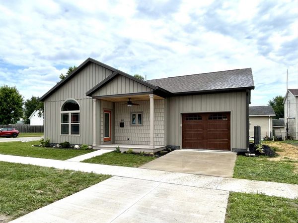 111 S Fremont Street, Peru, IN 46970