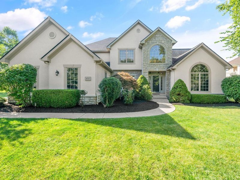 6717 Dunheath Circle, Dublin, OH 43016 Photo 1