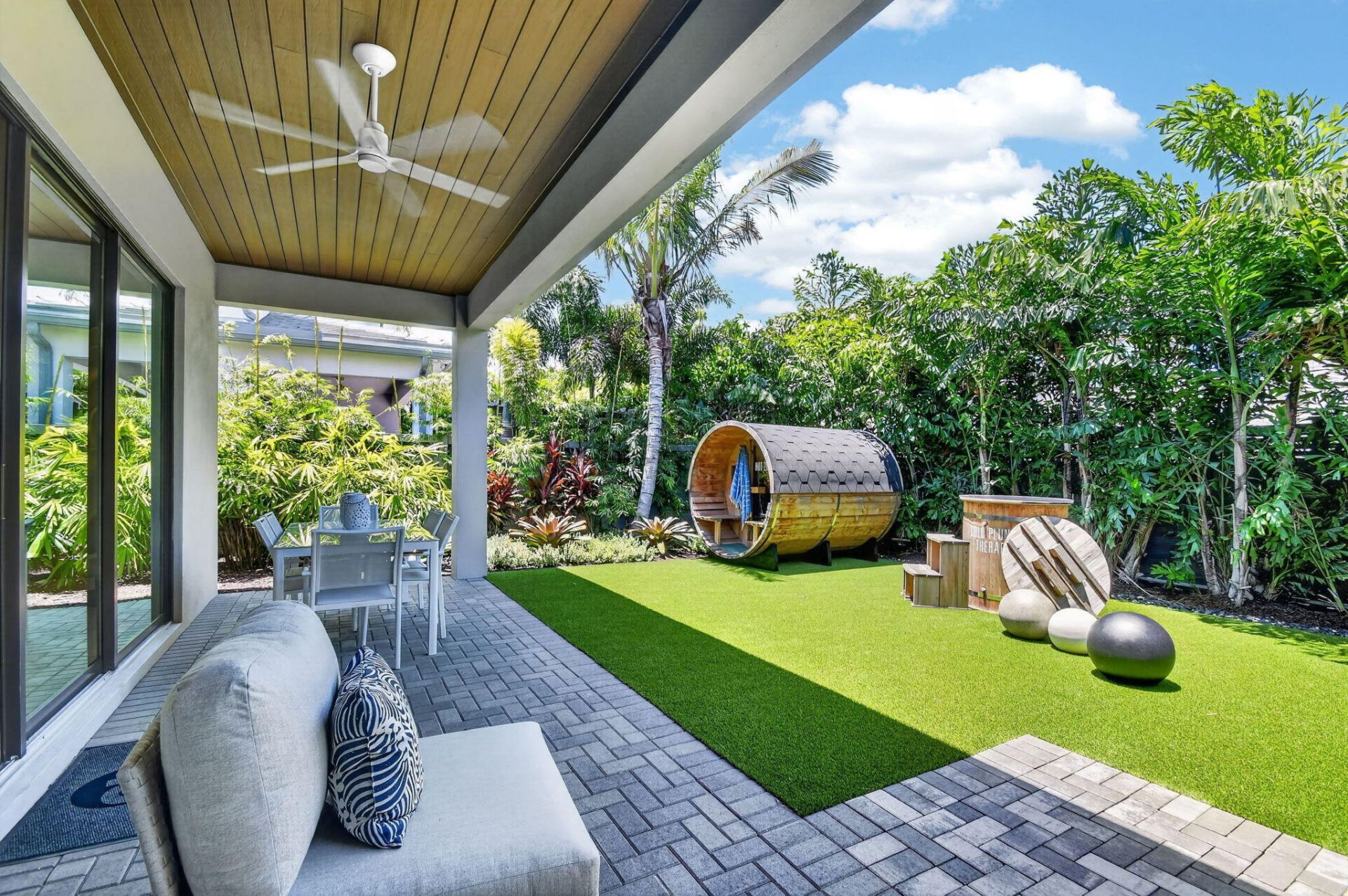 415 42nd Street, West Palm Beach, FL 33407 Photo