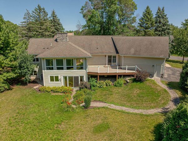 5941 Woods Edge Road, Fitchburg, WI 53711