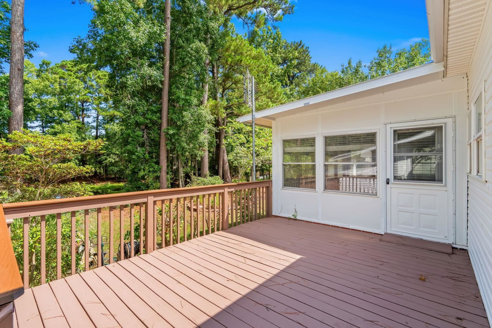 4429 Manitook Dr. Photo 27
