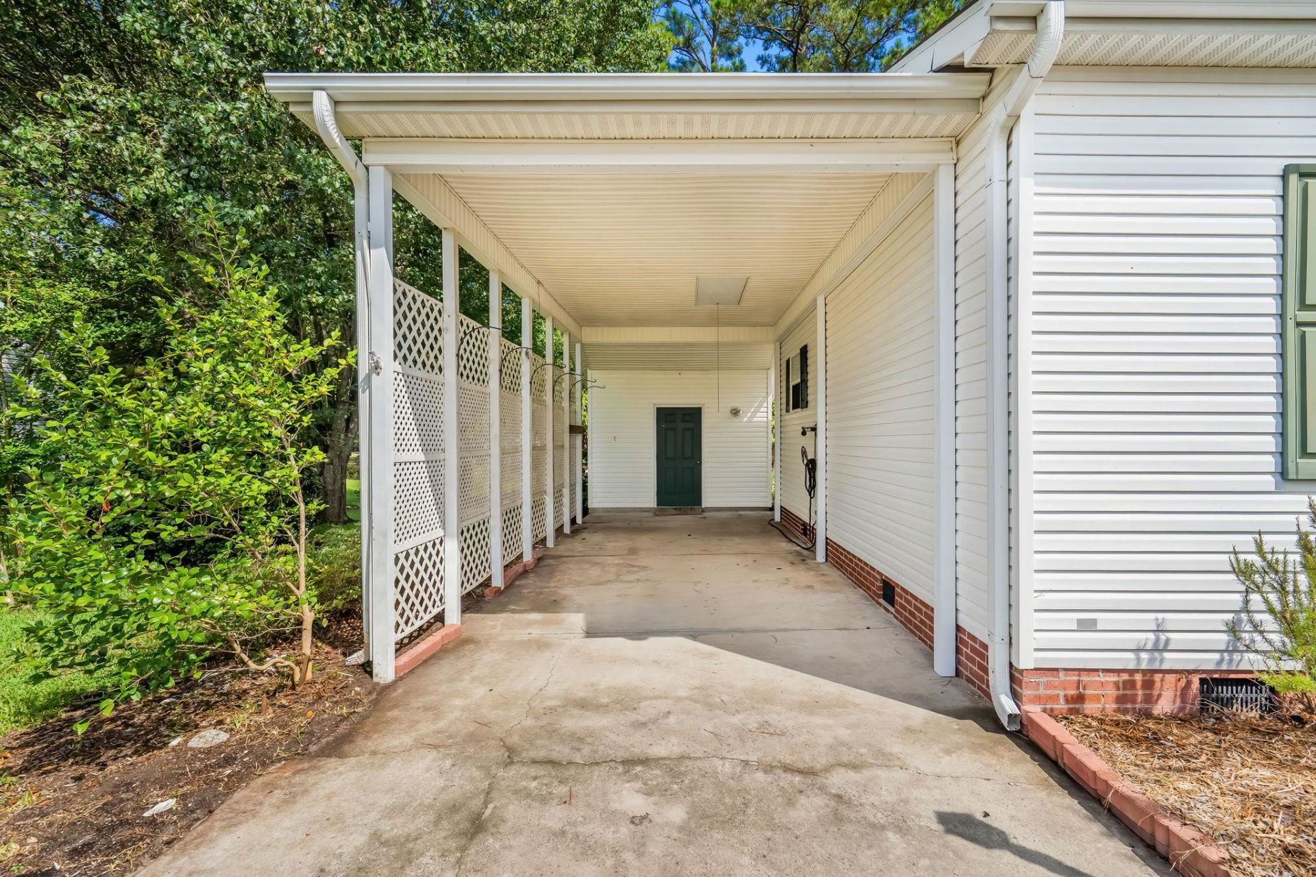 4429 Manitook Dr. Photo 45
