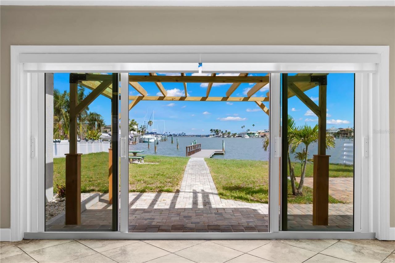708 Sunset Cove , Madeira Beach, FL 33708 Photo
