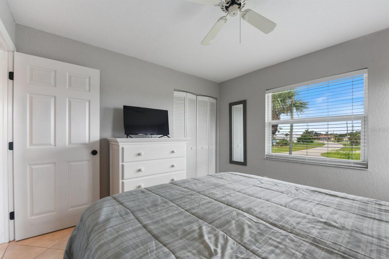 449 Royal Poinciana, Unit 221, Punta Gorda, FL 33955 Photo