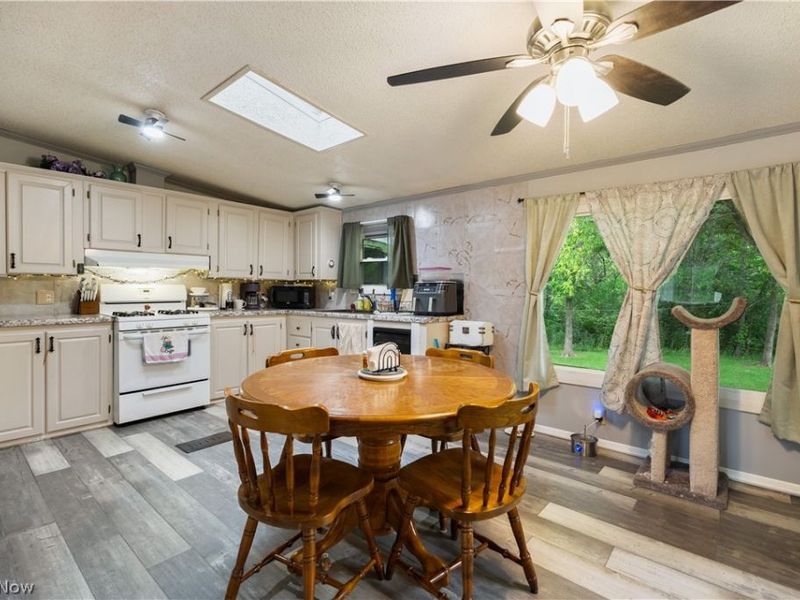 12205 Goshen Road, Unit 213, Salem, OH 44460 Photo 11