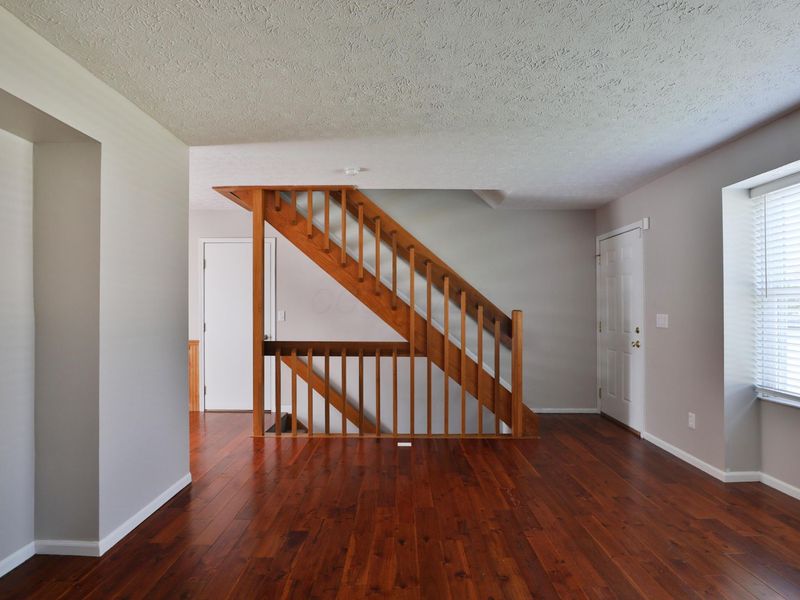 6173 Shelba Drive , Galloway, OH 43119 Photo 3