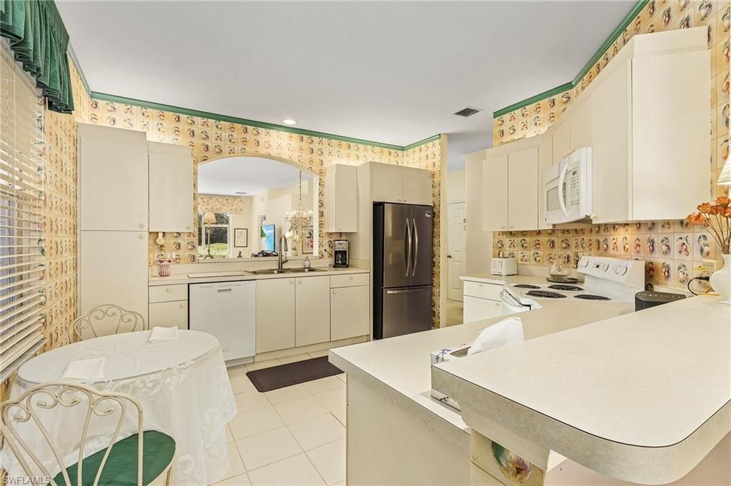 5693 Heron Ln , Unit 503, Naples, FL 34110 Photo