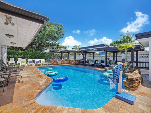 5500 FILLMORE ST, Hollywood, FL 33021