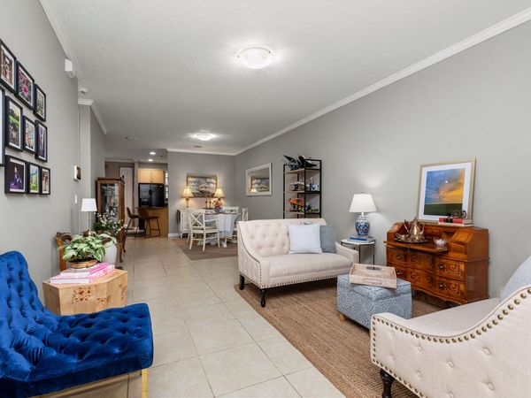 138 E Astor Circle, Delray Beach, FL 33484