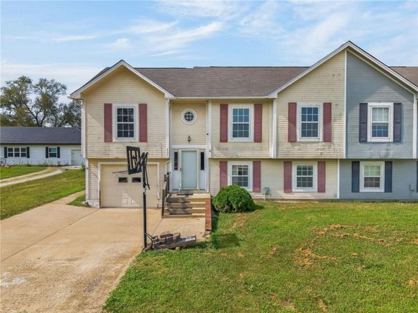 413 E Elm Street, Polo, MO 64671