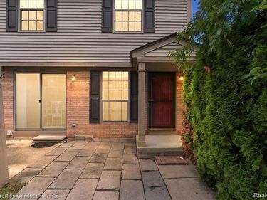 3173 Hidden Ridge Drive, Waterford Township, Mi 48328