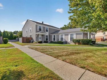 23665 Stonehenge Boulevard, Novi, Mi 48375