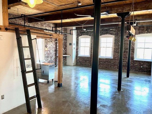 172 Middle St, Unit 311, Lowell, MA 01852