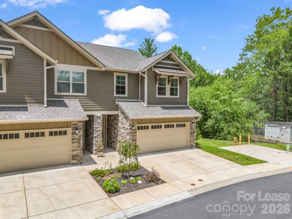 572 Sweet Birch Park Lane , Black Mountain, NC 28711