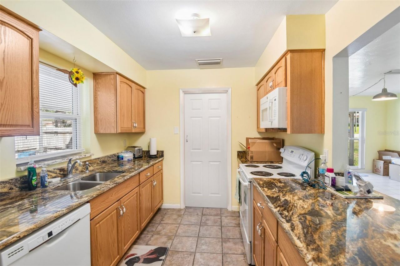 7446 Pinehurst Drive , Spring Hill, FL 34606 Photo