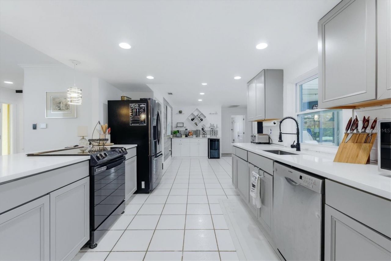 3615 Egerton Circle, Sarasota, FL 34233 Photo
