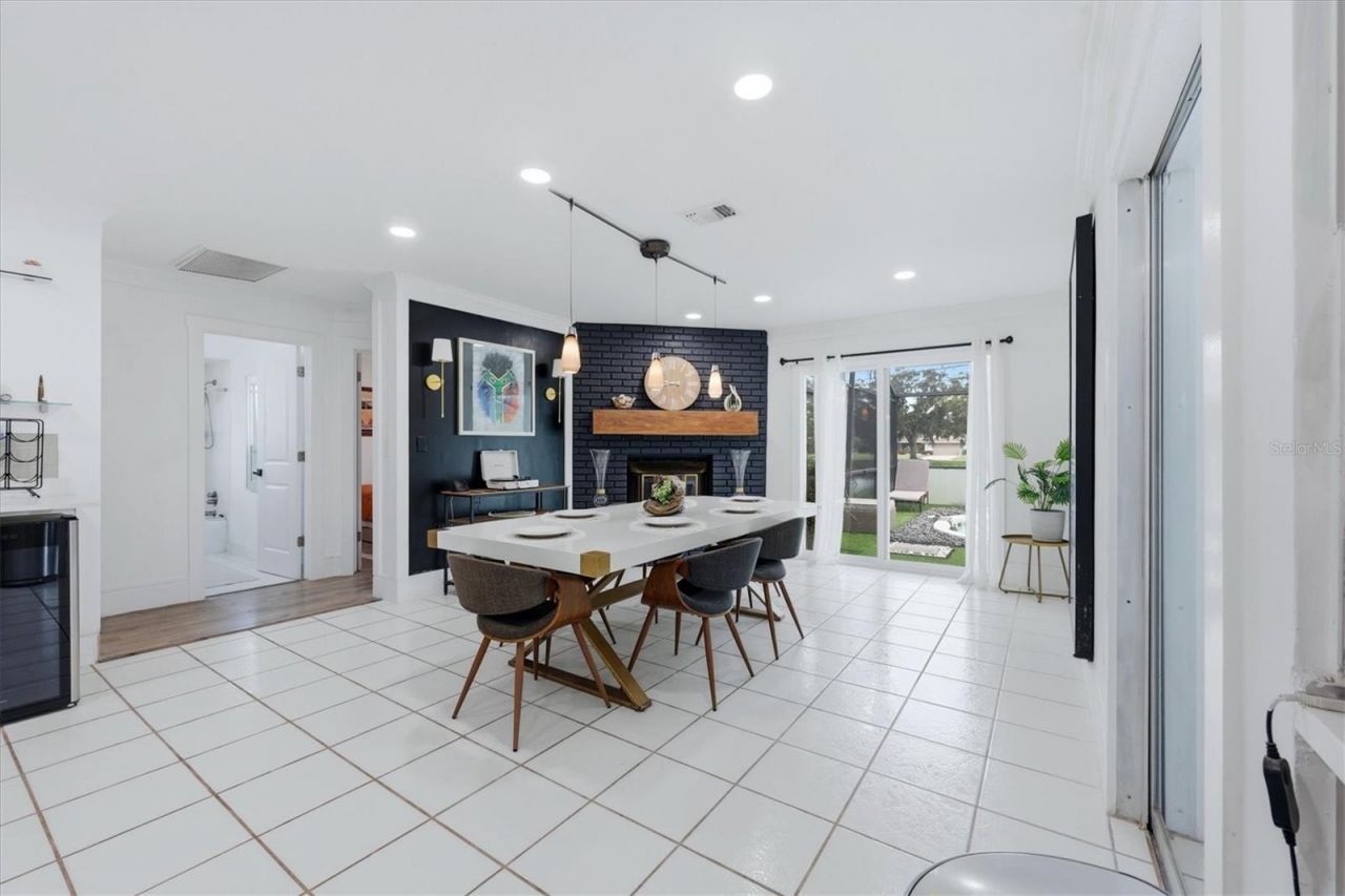 3615 Egerton Circle, Sarasota, FL 34233 Photo