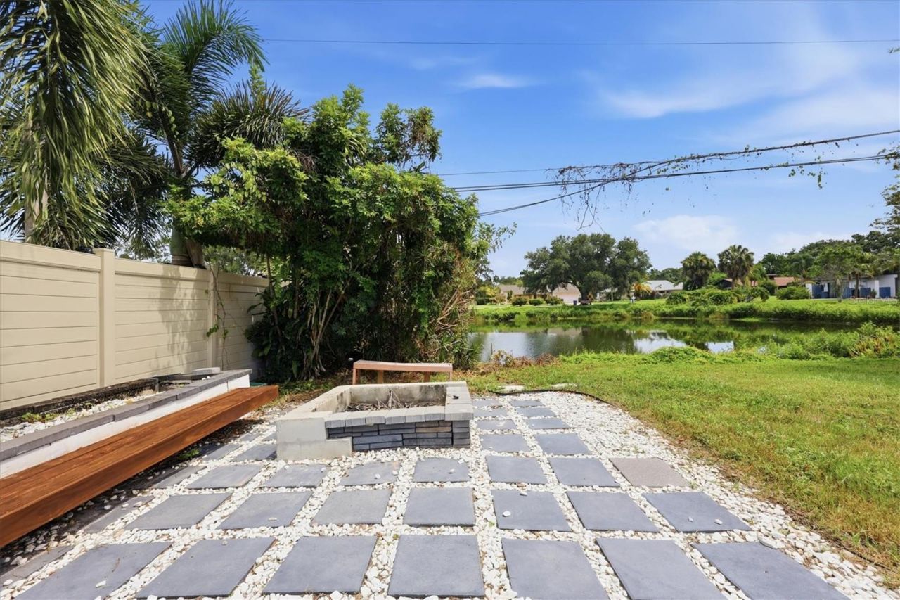 3615 Egerton Circle, Sarasota, FL 34233 Photo