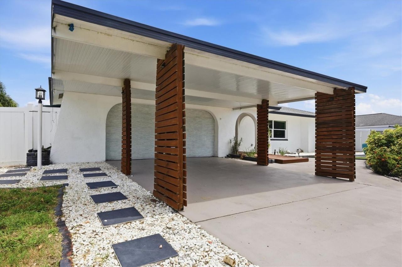 3615 Egerton Circle, Sarasota, FL 34233 Photo