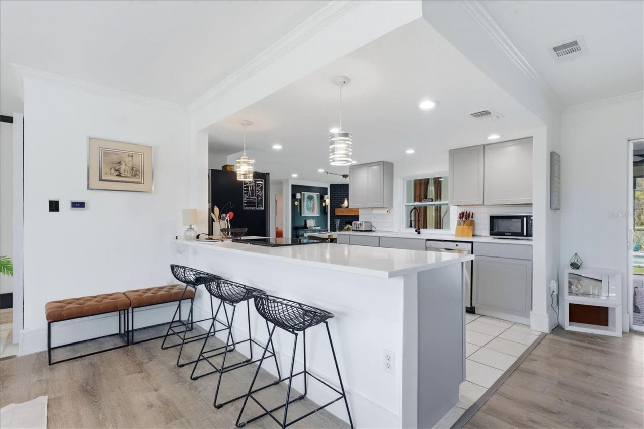 3615 Egerton Circle, Sarasota, FL 34233 Photo