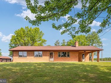 101 NELSON ROAD, STRASBURG, VA 22657