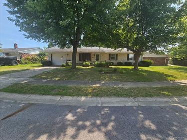 706 Cedar Circle, Eaton, OH 45320