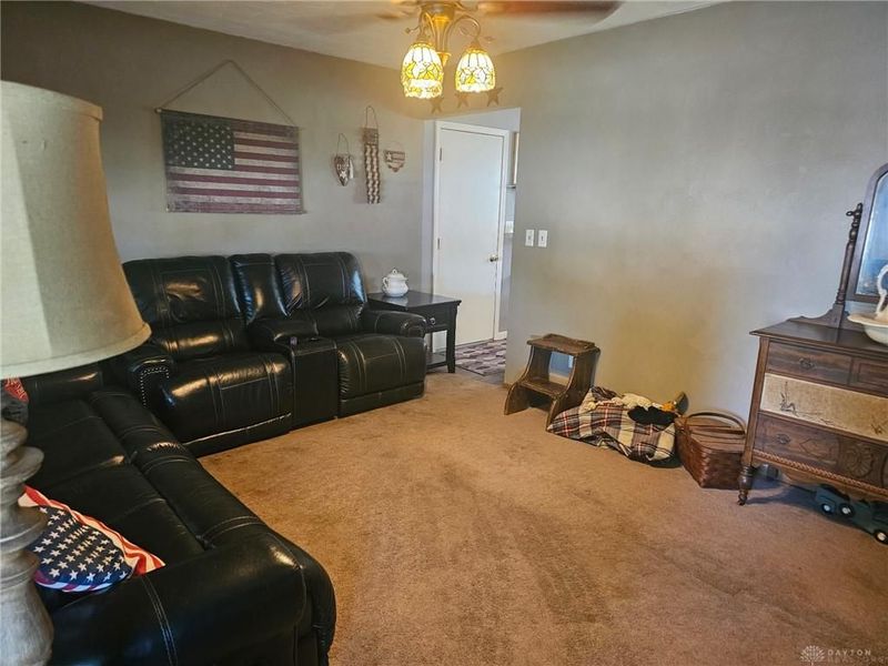 706 Cedar Circle, Eaton, OH 45320 Photo 3